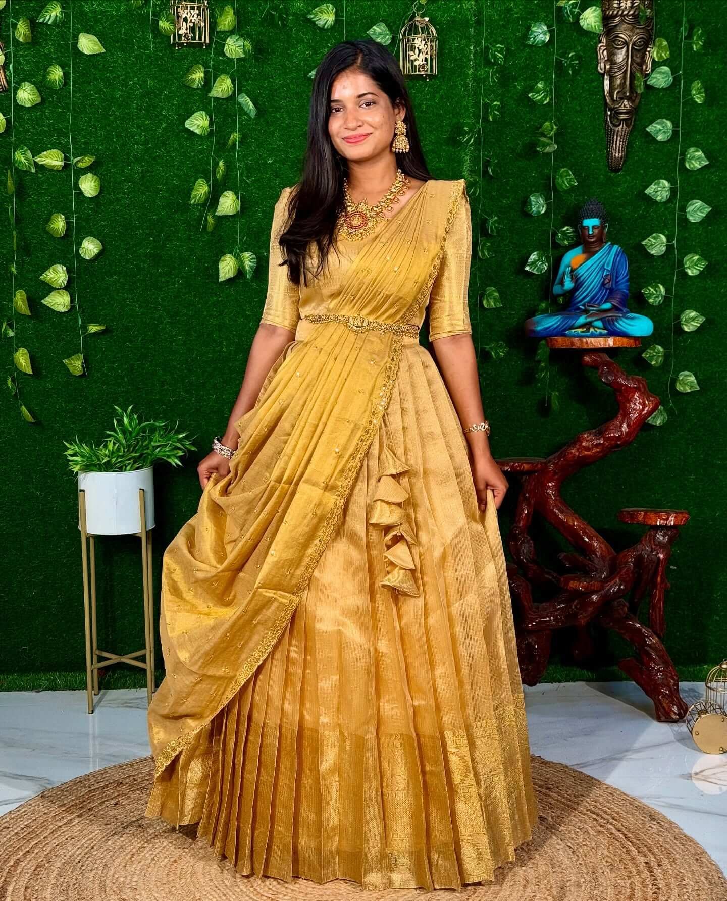 TISSUE GOLD (Lehenga)